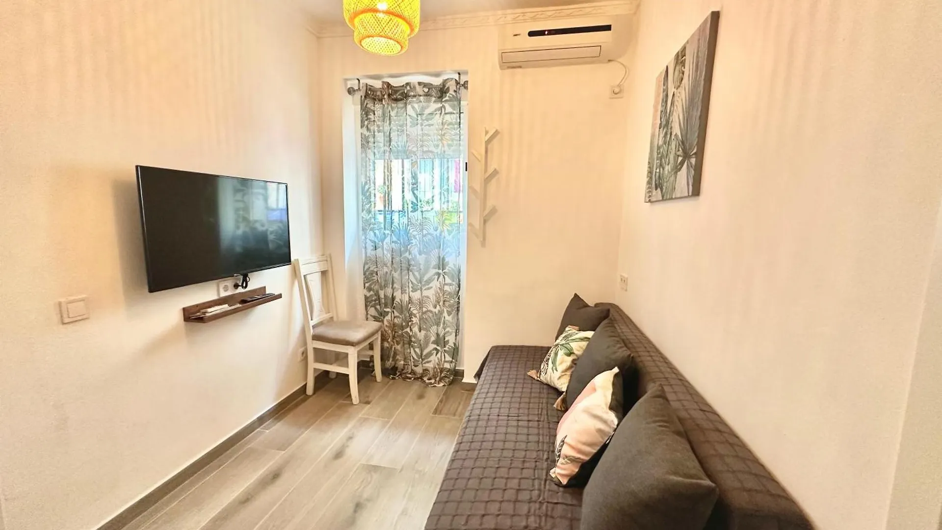 Jara Home Malaga Centro Appartement